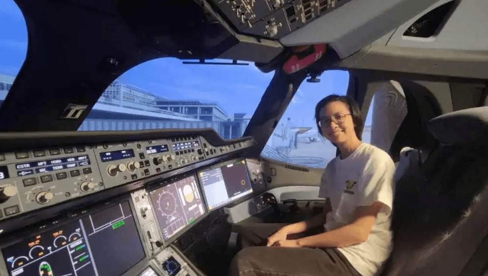 奖学金助力新加坡南洋理工大学女生筑梦航空事业